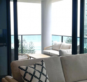 Boardwalk Burleigh Beach Best Location